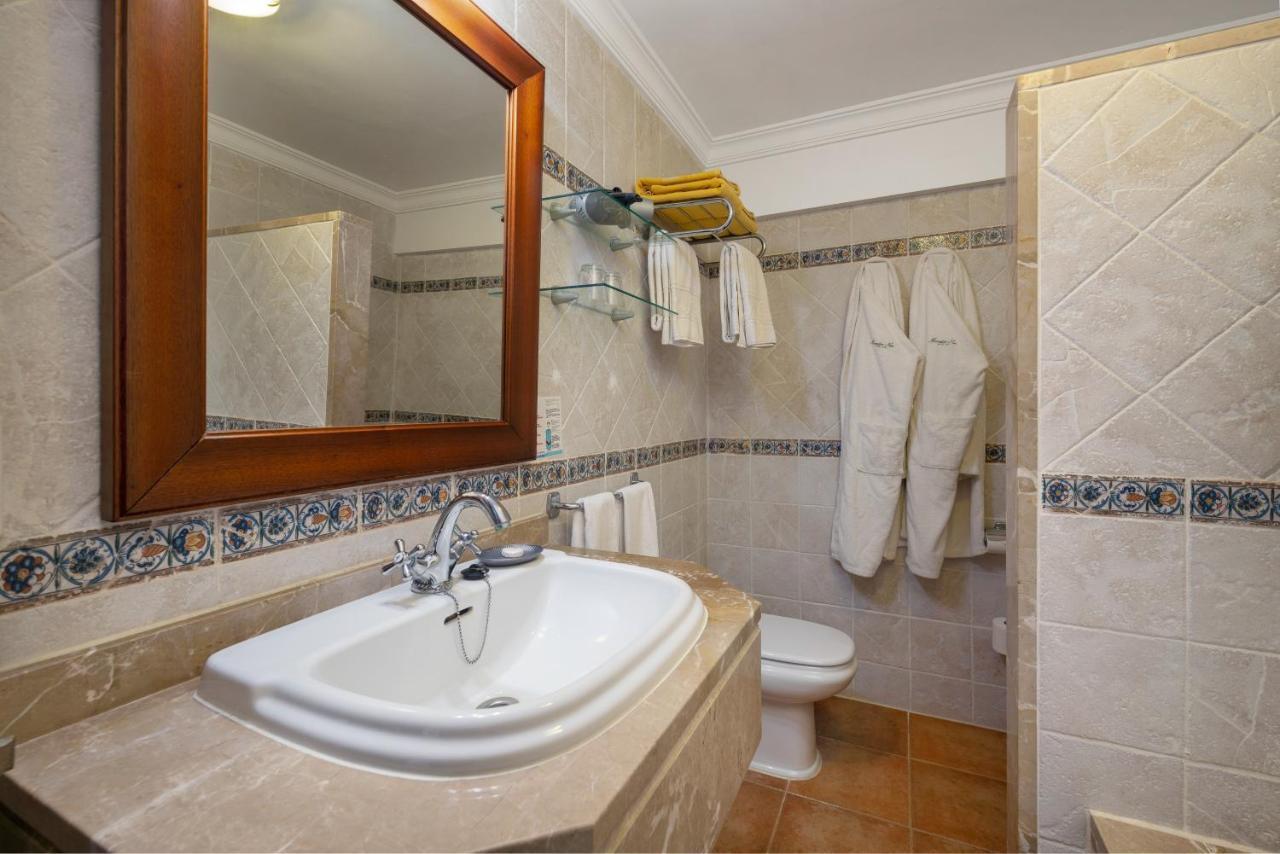 Monnaber Nou Hotel&spa Hotel 4*