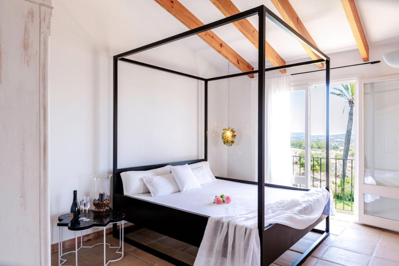 Spacious With Pool And Sea View In * Sant Llorenc Des Cardassar