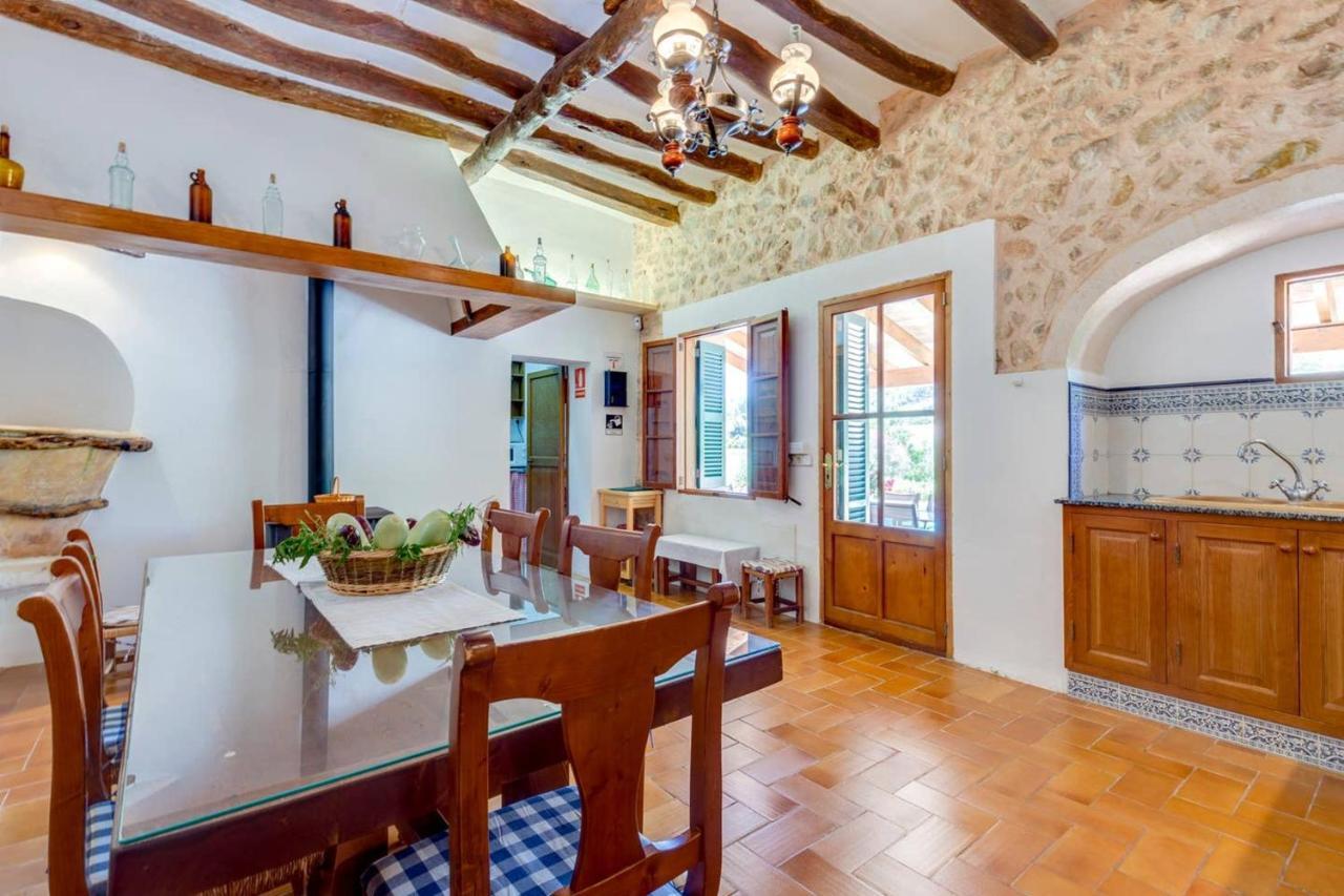 4 Bedrooms With Private Pool Enclosed Garden And Wifi At Felanitx