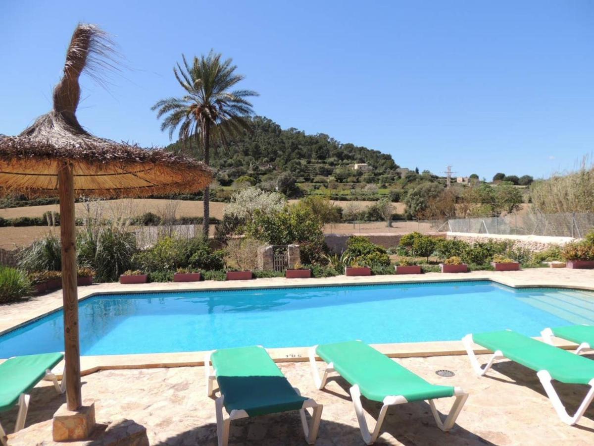 4 Bedrooms With Private Pool Enclosed Garden And Wifi At Felanitx