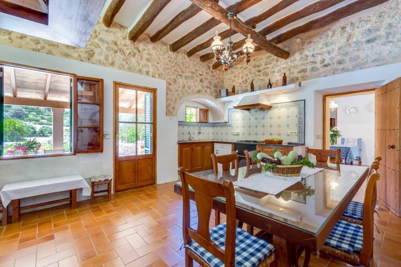 4 Bedrooms With Private Pool Enclosed Garden And Wifi At Felanitx