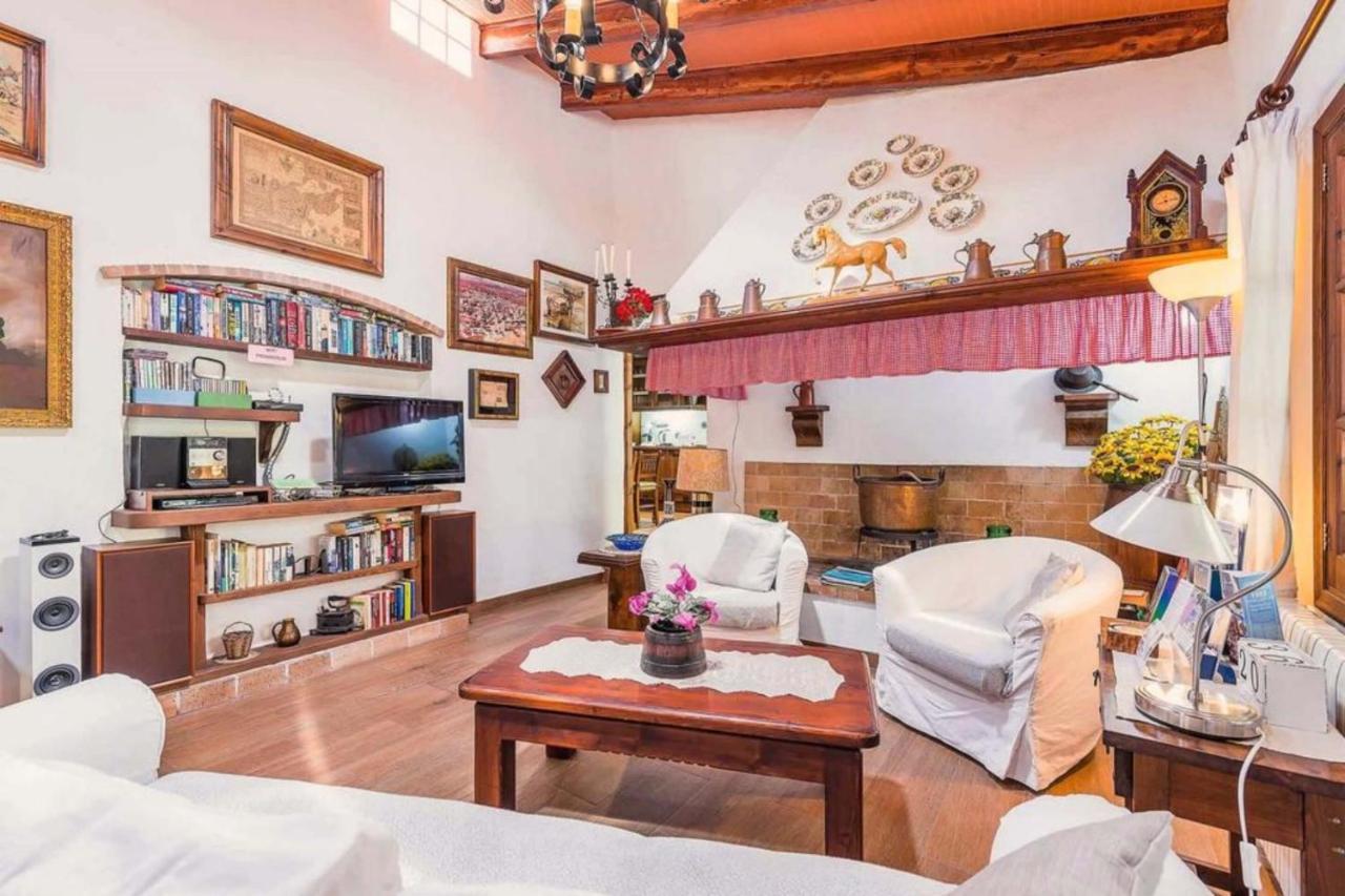 Es Refugi Villa
