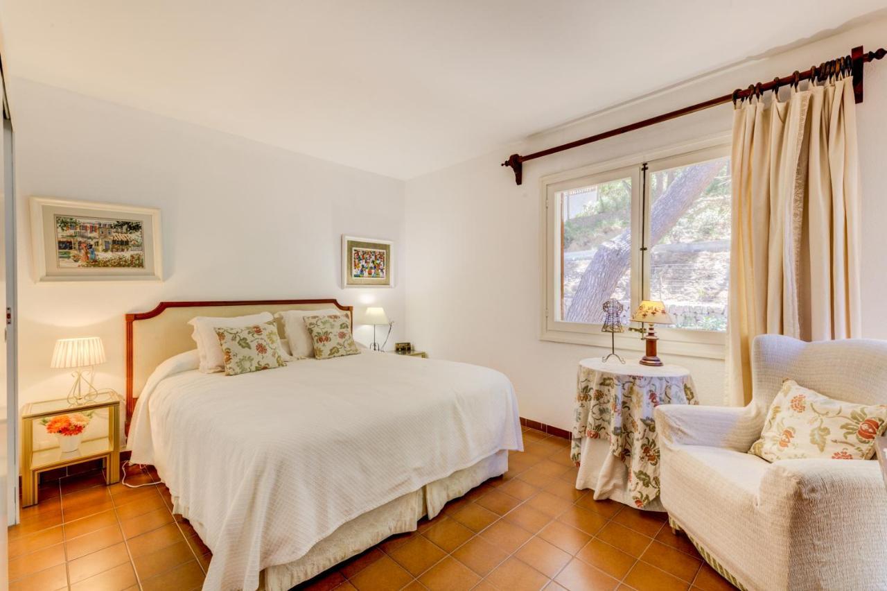 Cala San Vicente - Botana 5 * Cala de Sant Vicenc