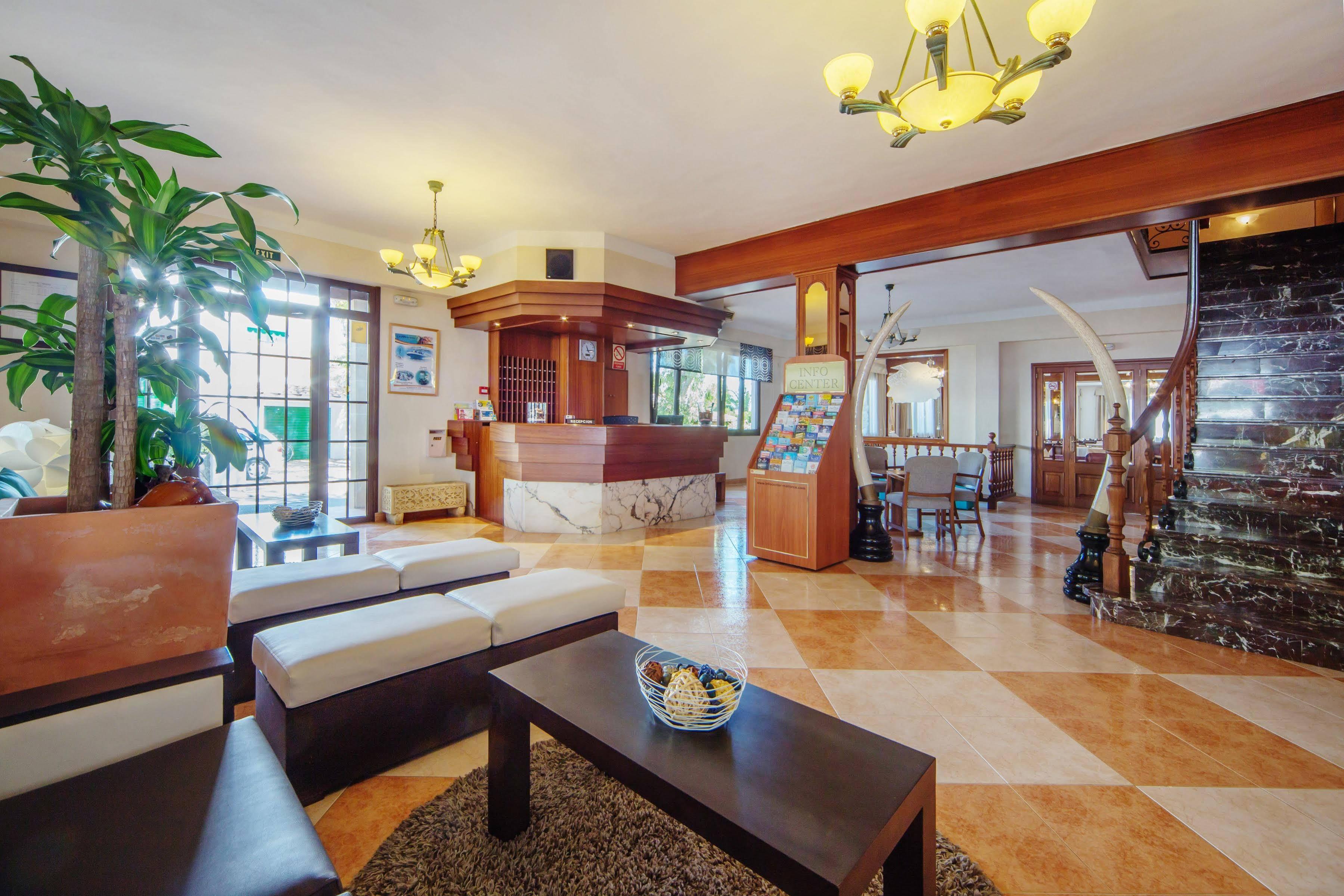 Hotel Ses Puntetes 3*
