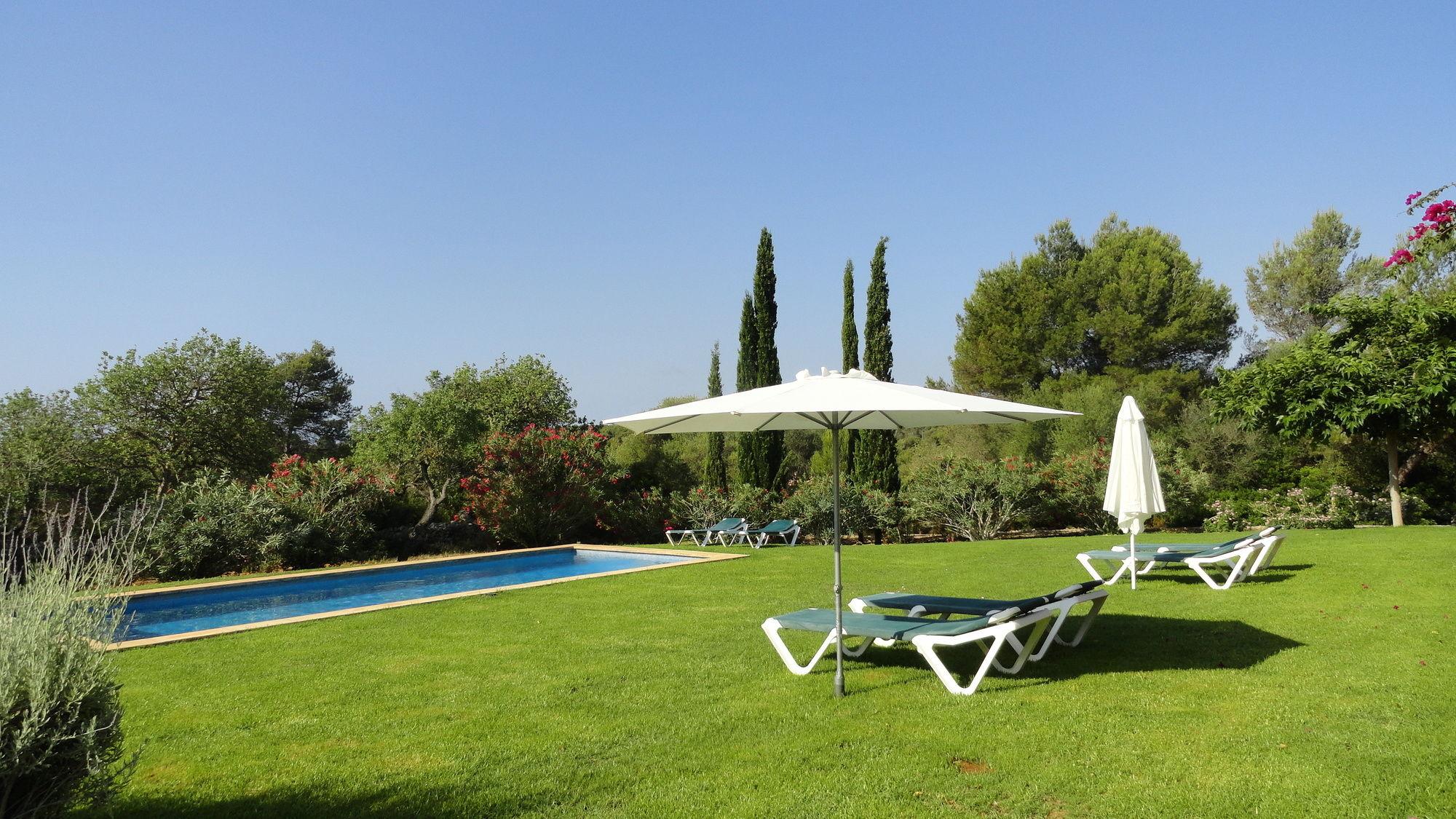 Son Blat Villa *