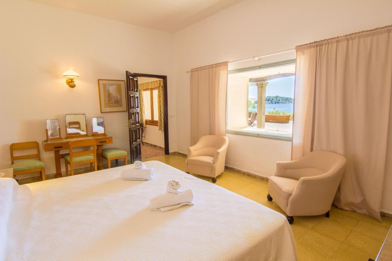 Villa Señorial Primera Linea De Playa Pollensa