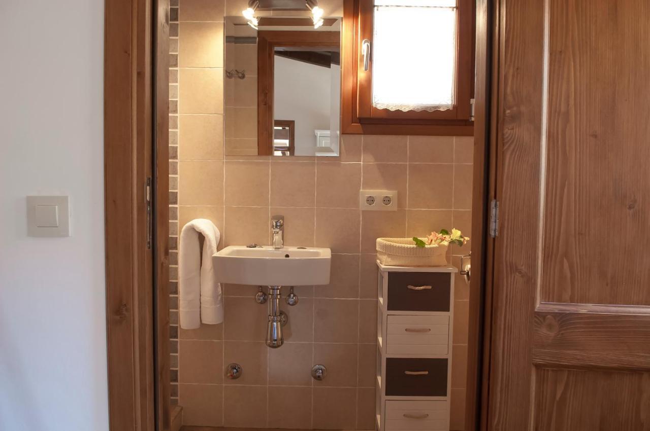 Holiday home Salas Nou