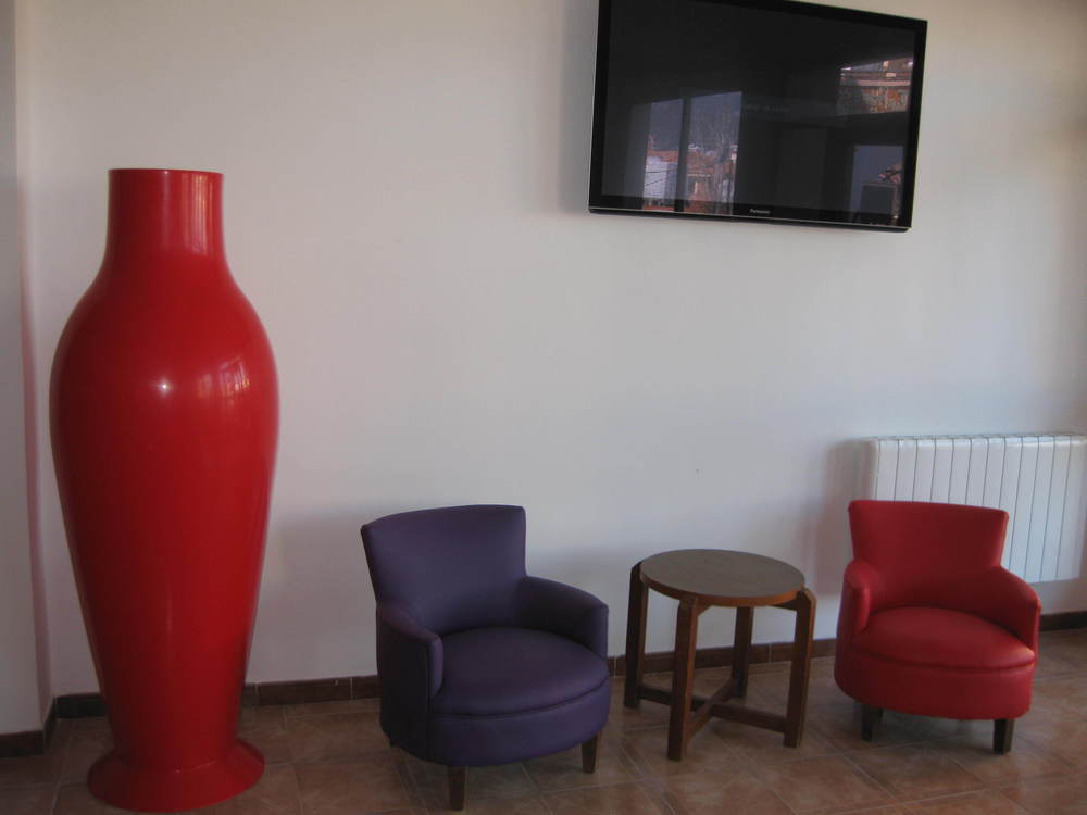Teix Hotel *