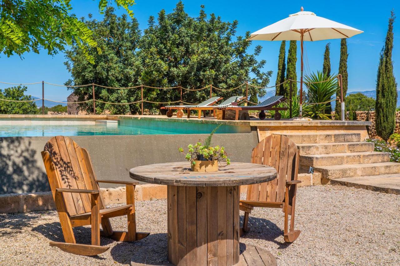 Holiday home Son Sunyer La Aranjasa