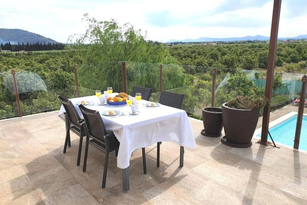 Els Tarongers Perfect For Families Or Friends
