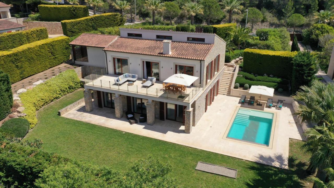 Jade By Cap Vermell Estate