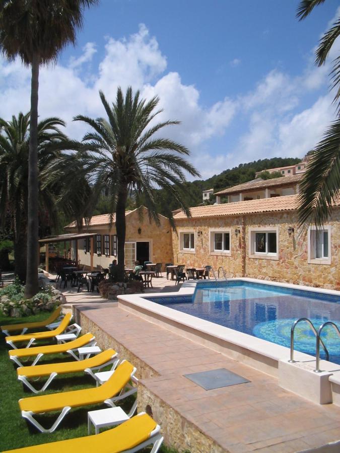Pensión Fonda Palmeras Font de sa Cala