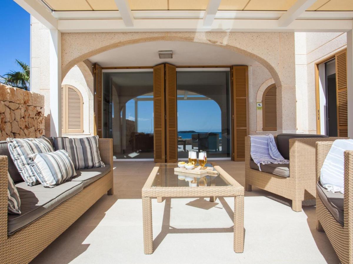 Villa Es Turó, Luxury Beachfront In Colonia San Jordi Campos (Mallorca)