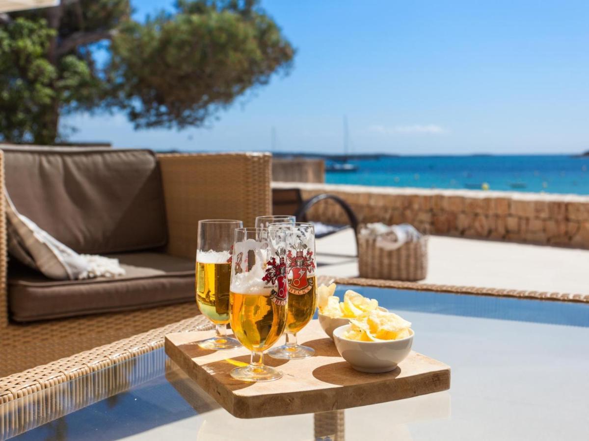 Villa Es Turó, Luxury Beachfront In Colonia San Jordi Campos (Mallorca)