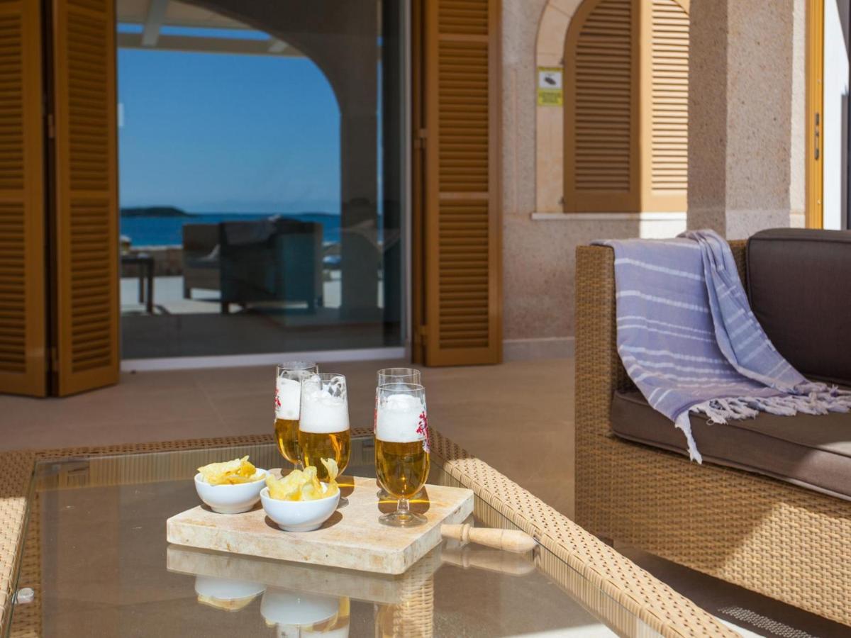 Es Turó, Luxury Beachfront In Colonia San Jordi Villa
