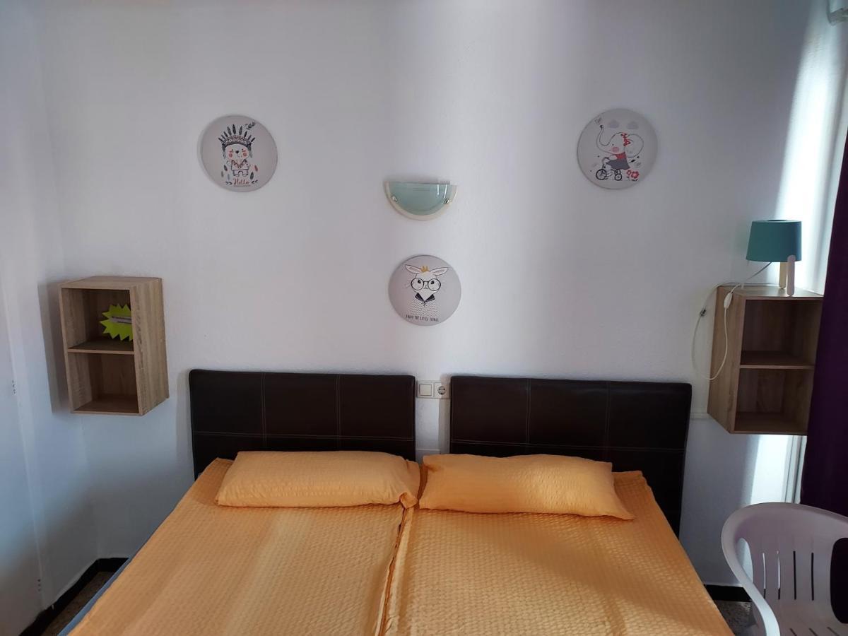 Hostal Residencia Orsi Hostel