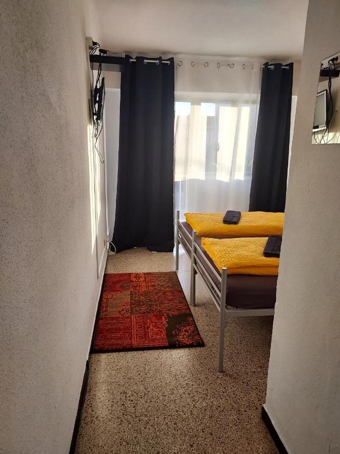 Hostal Residencia Orsi Hostel
