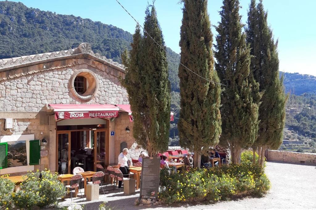 Family House For 6 People In Valldemossa Holiday home