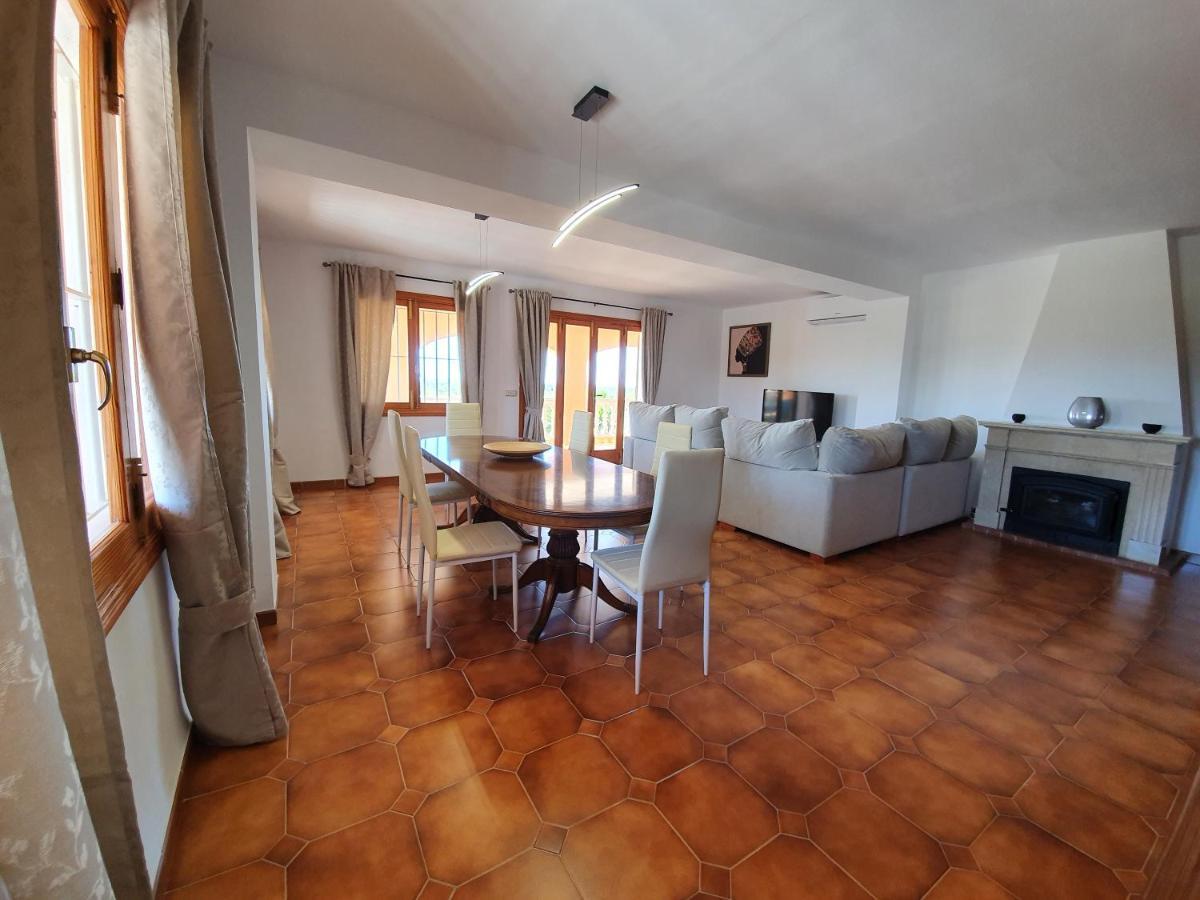 Ca'n Roser Villa