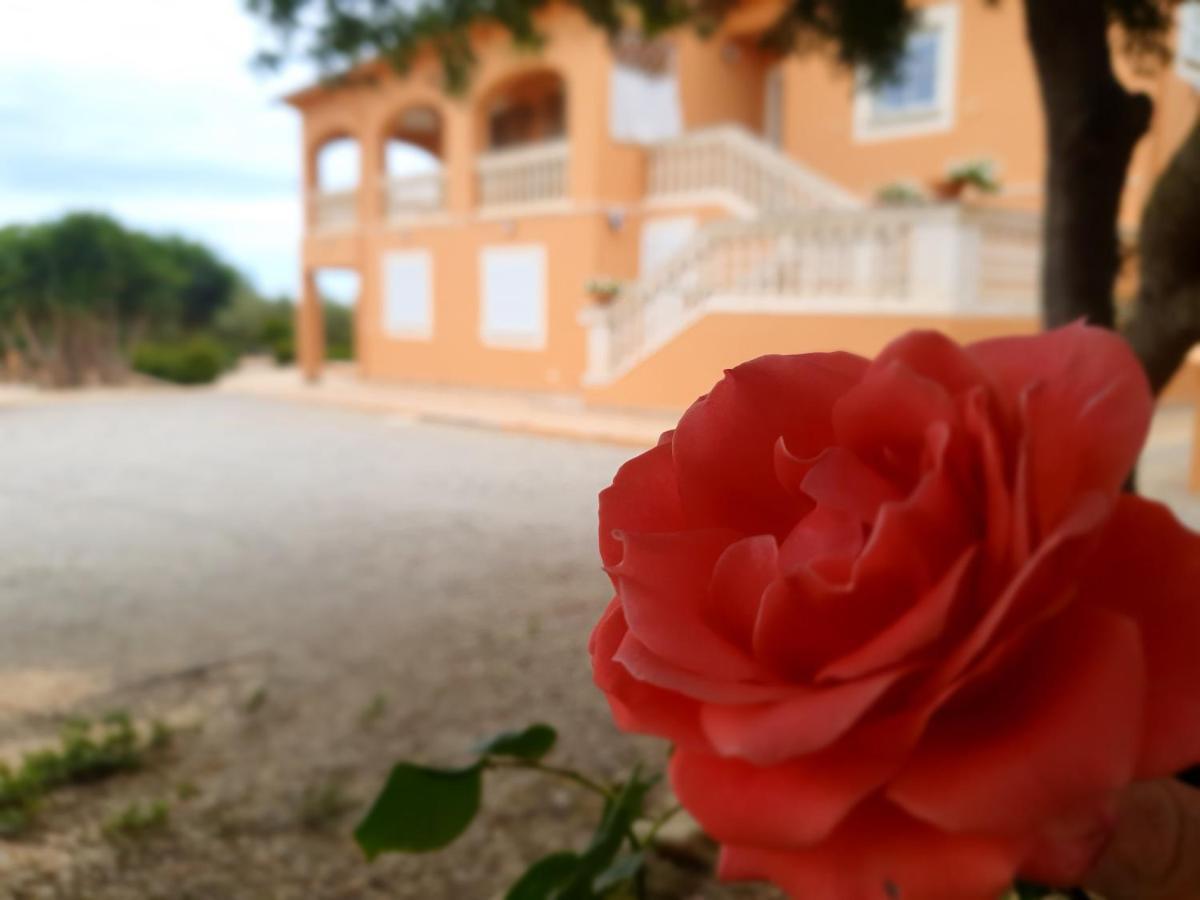 Ca'n Roser Villa La Cabaneta