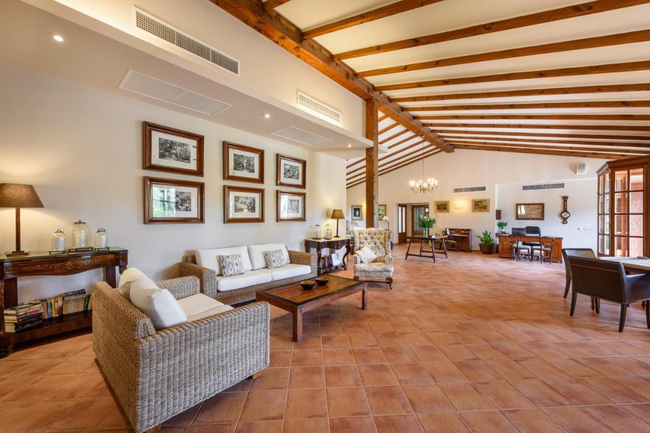 Son Corb Boutique 4*