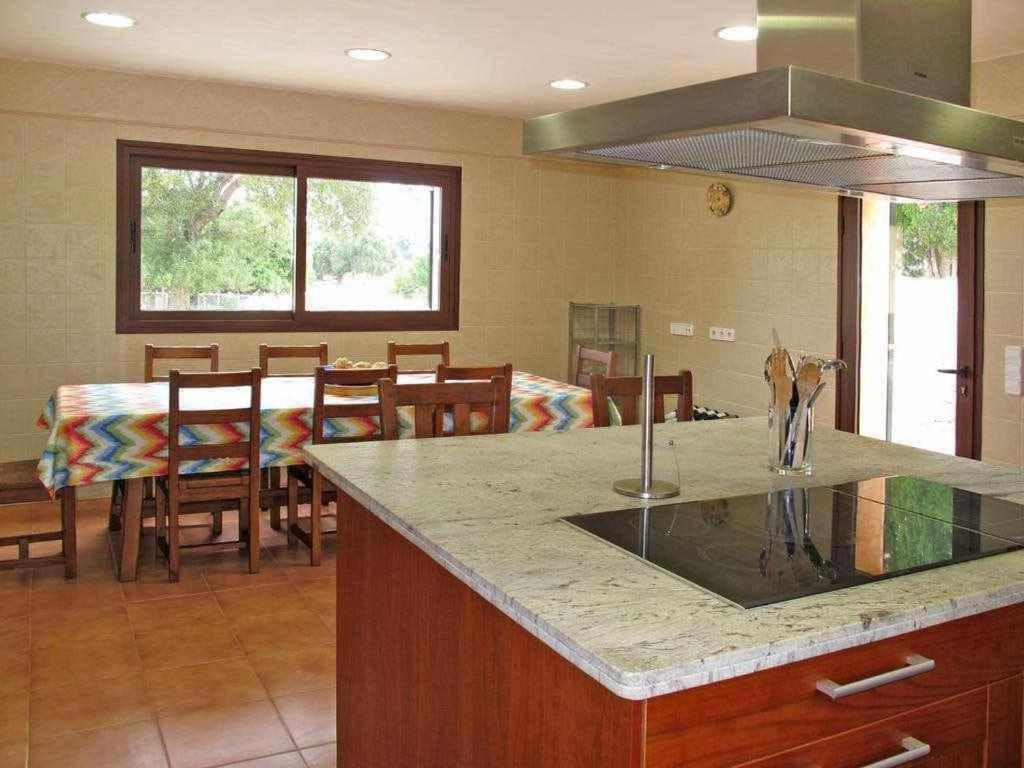 Yourhouse Vernissa Nou Villa