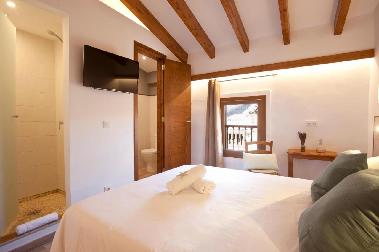 Hotel Casal De Petra - Rooms&pool By My Petra (Mallorca)