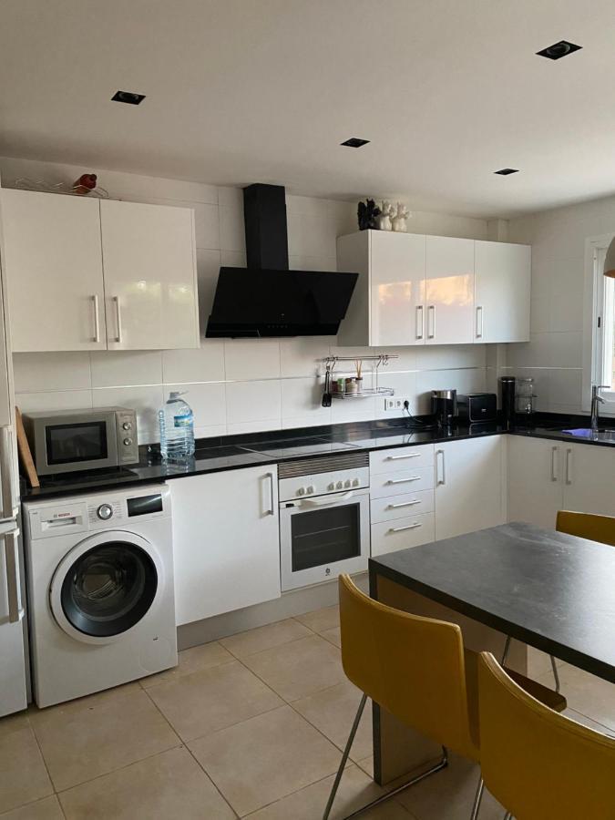 15 - Beachhouse Luxury - 300m - Wifi - Klima *