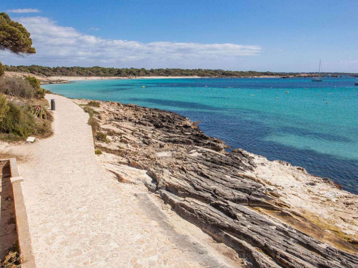 Villa Es Turó, Luxury Beachfront In Colonia San Jordi