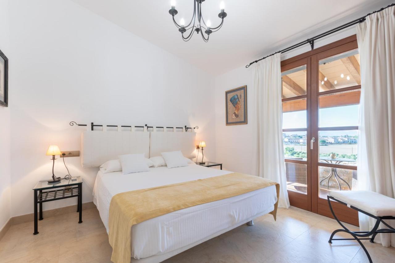 Es Flavo Villa