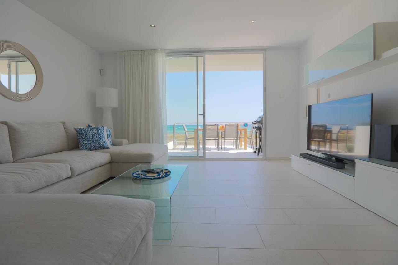 Son Serra Sea Coast Villa *
