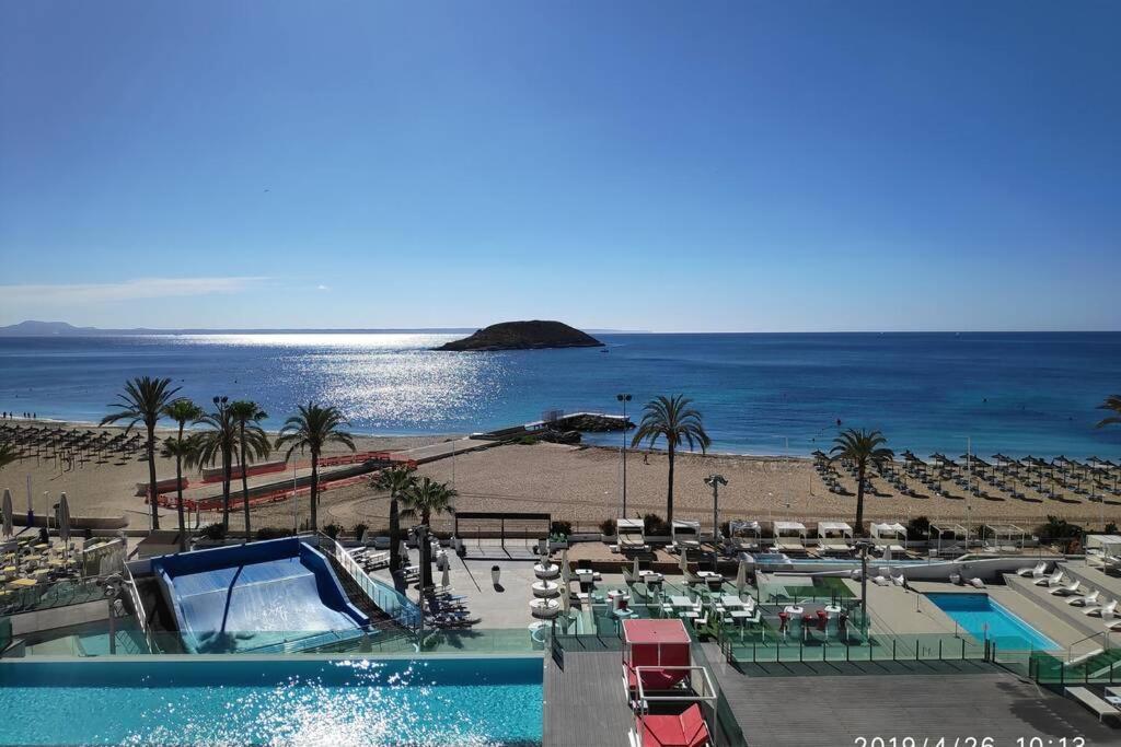 Modern Penthouse Beach Front Apartment Apartamento Calvià