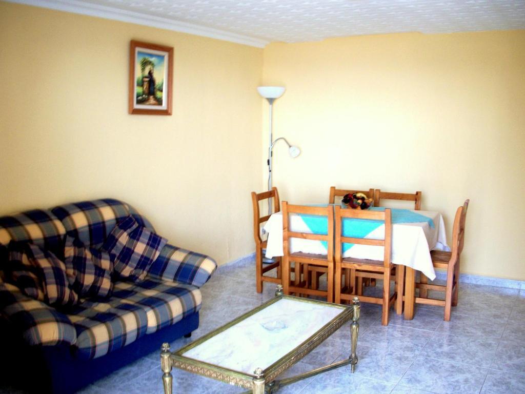 Triton Hotel 4*