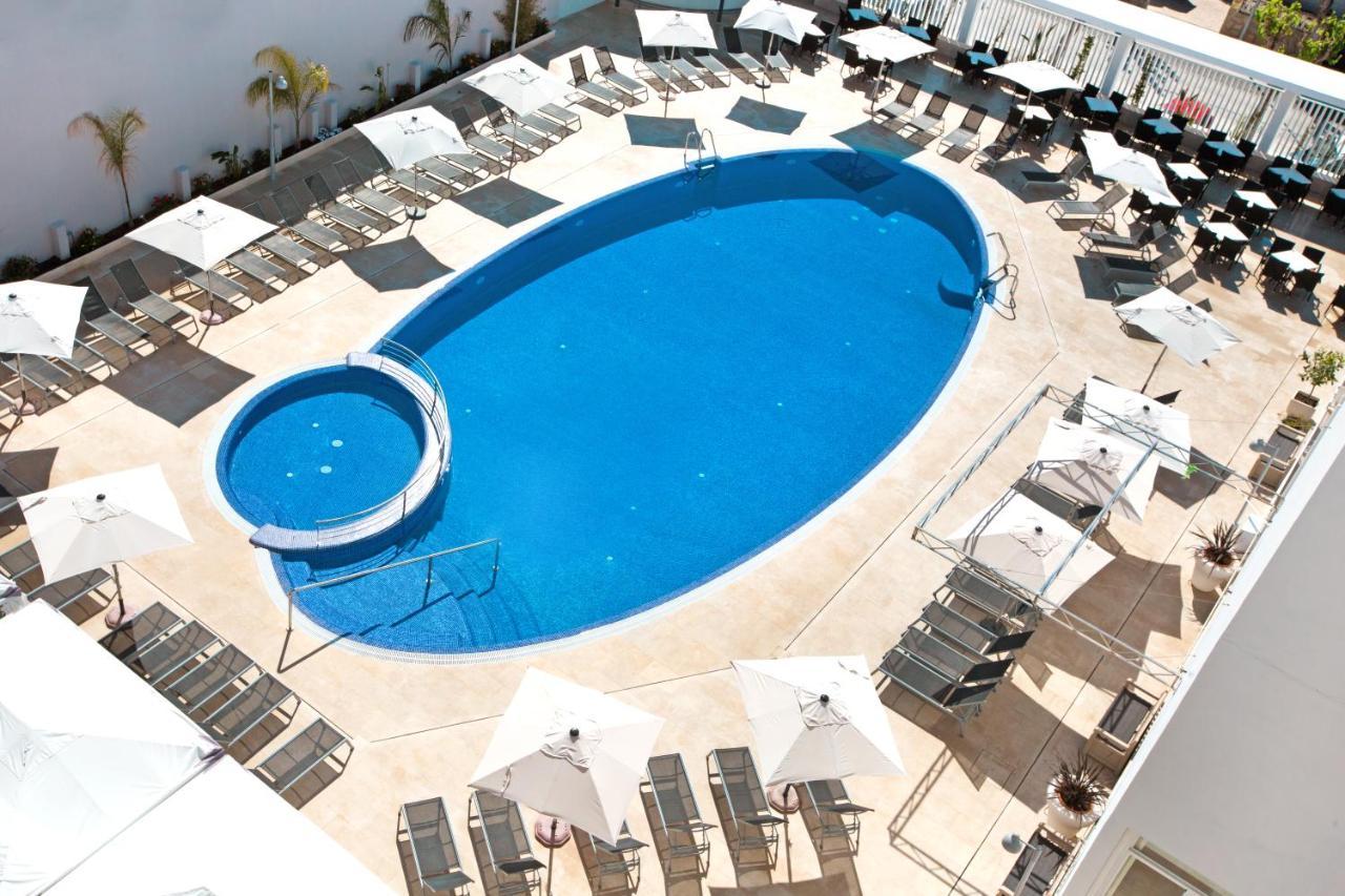 Y Paguera Apartahotel