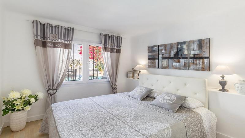 Sunny Chalet Sol De Mallorca