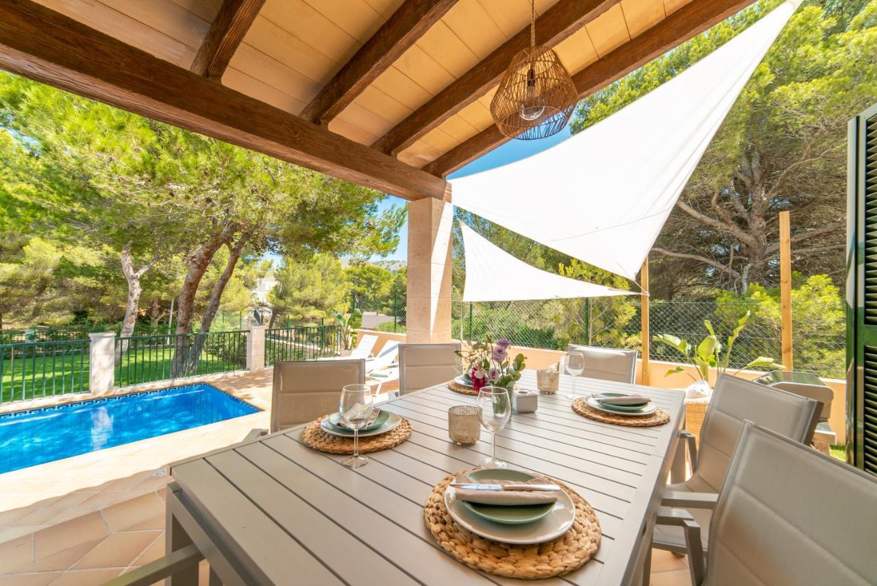 Cala Mesquida Villa *