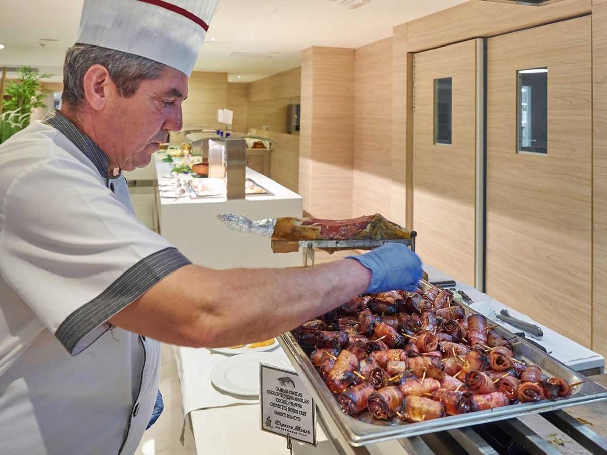 Y Paguera Apartahotel 4*
