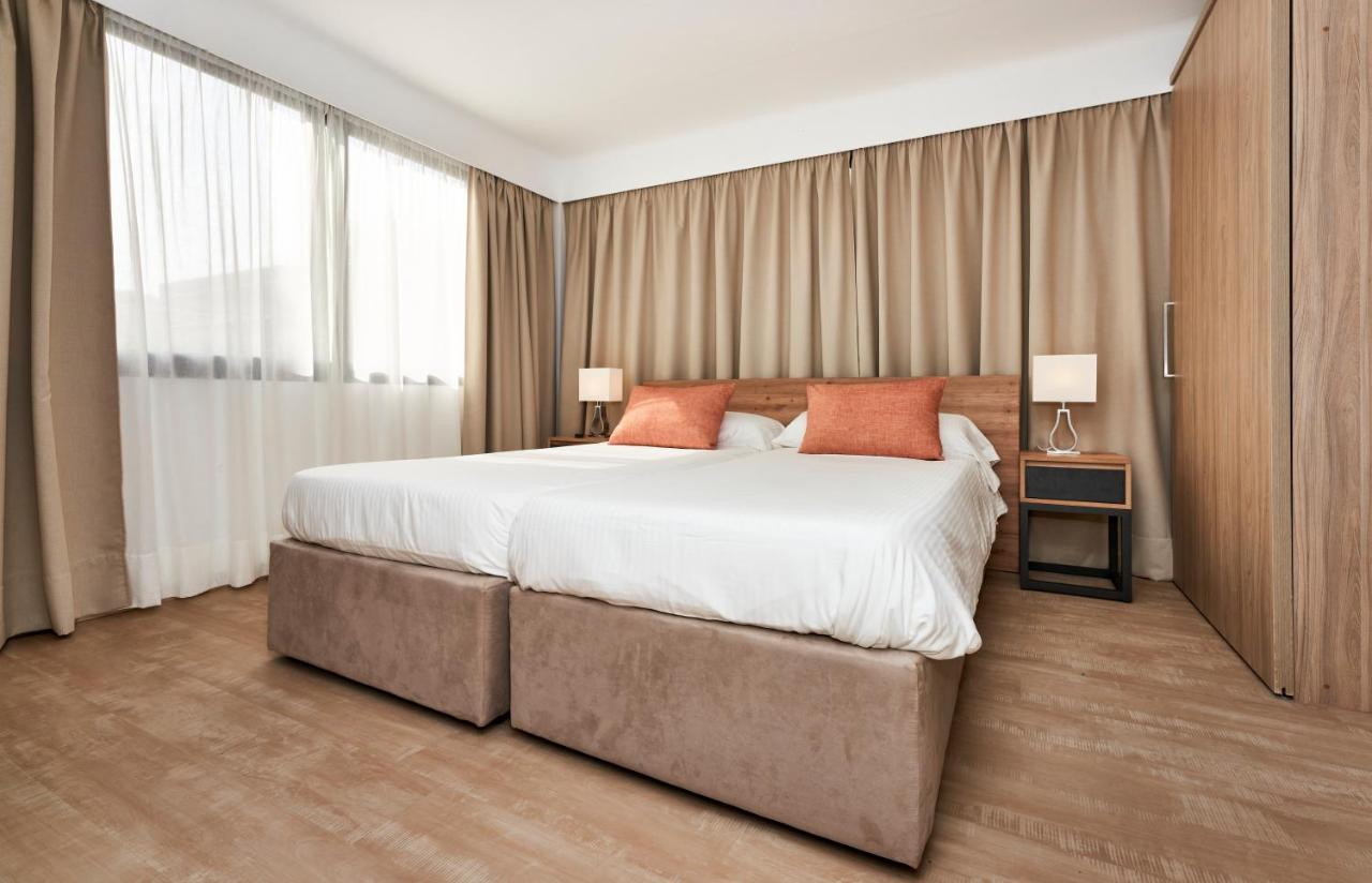 Aparthotel S'olivera