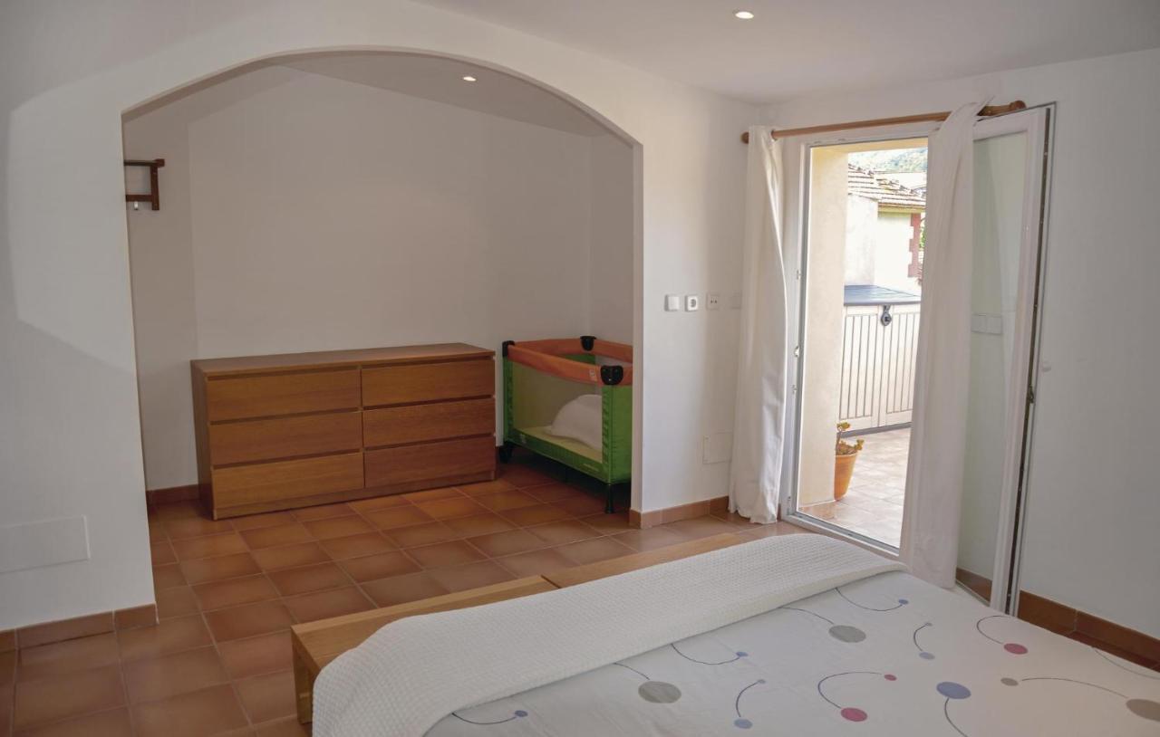 Nice In Sller With 4 Bedrooms And Wifi