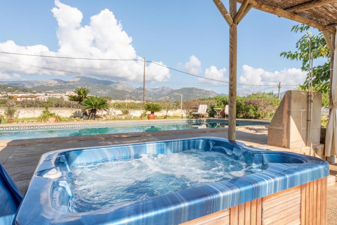 Raiguer Villa *