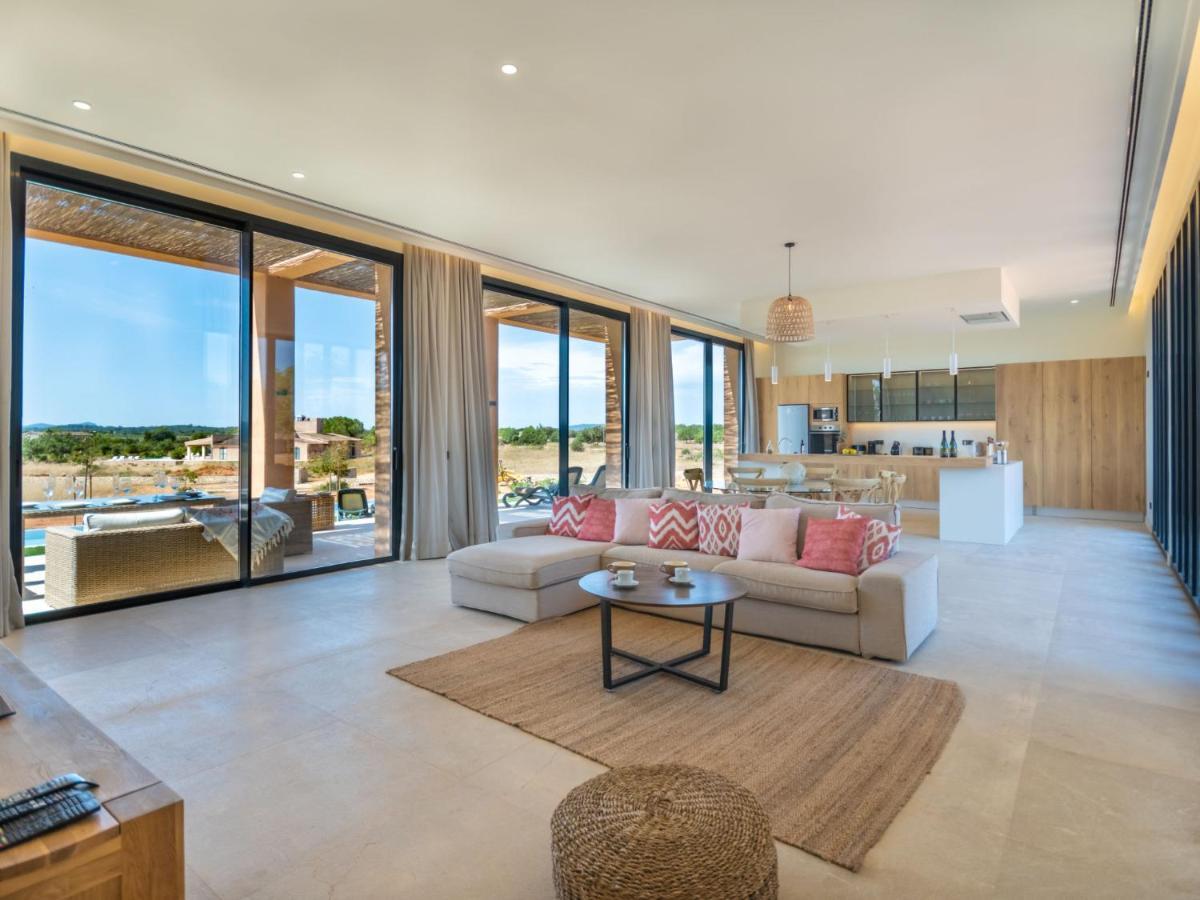 Villa Navarro By Interhome