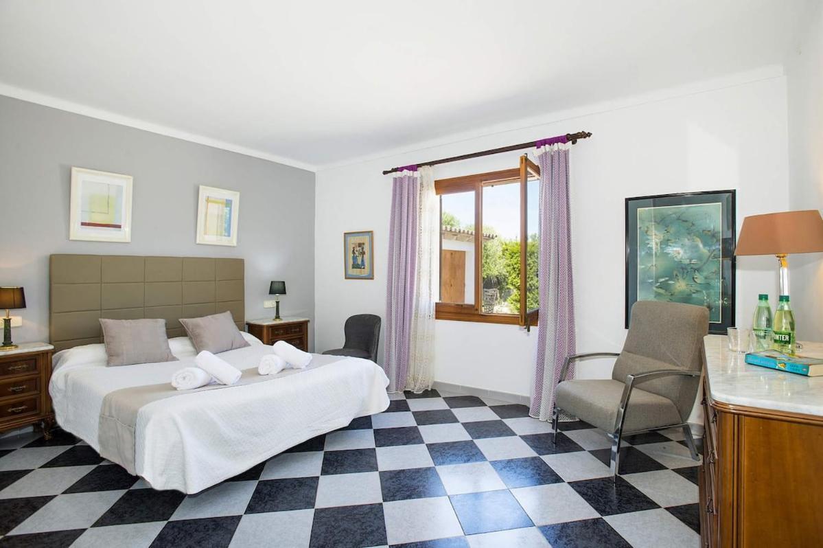 New! Orquidea - Walking Distance To Village Villa