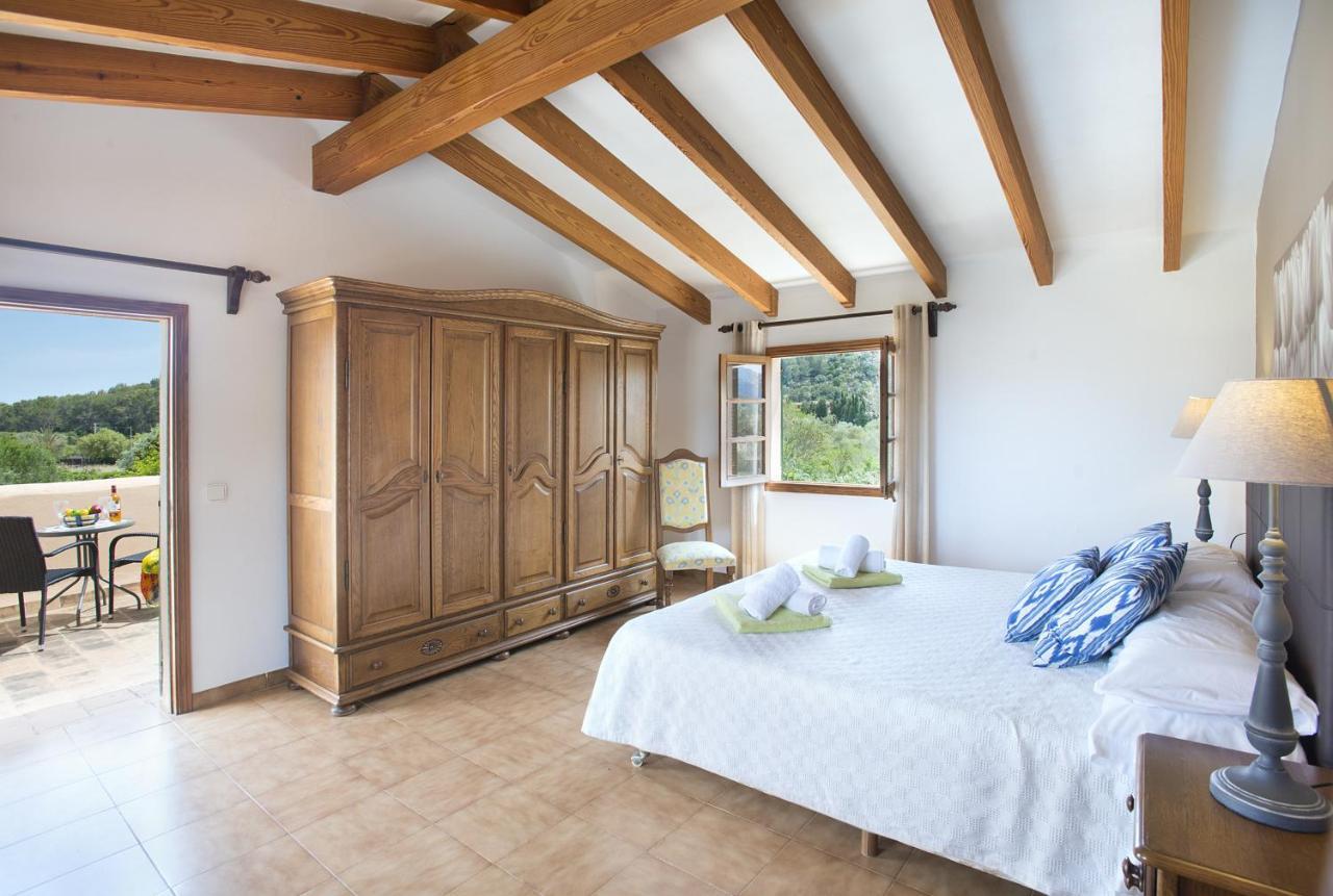 Owl Tia - Exclusive Holidays * Puerto Pollensa