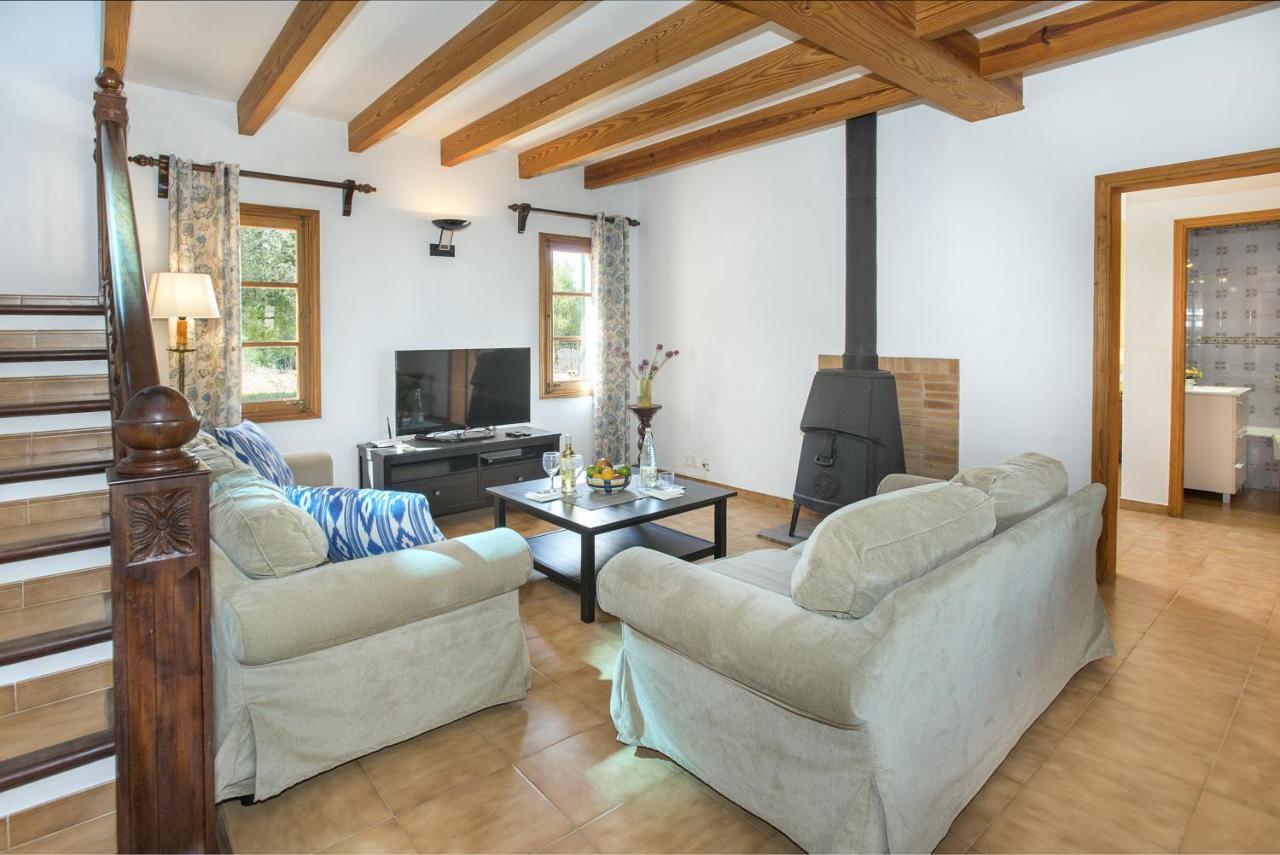 Owl Tia - Exclusive Holidays Villa