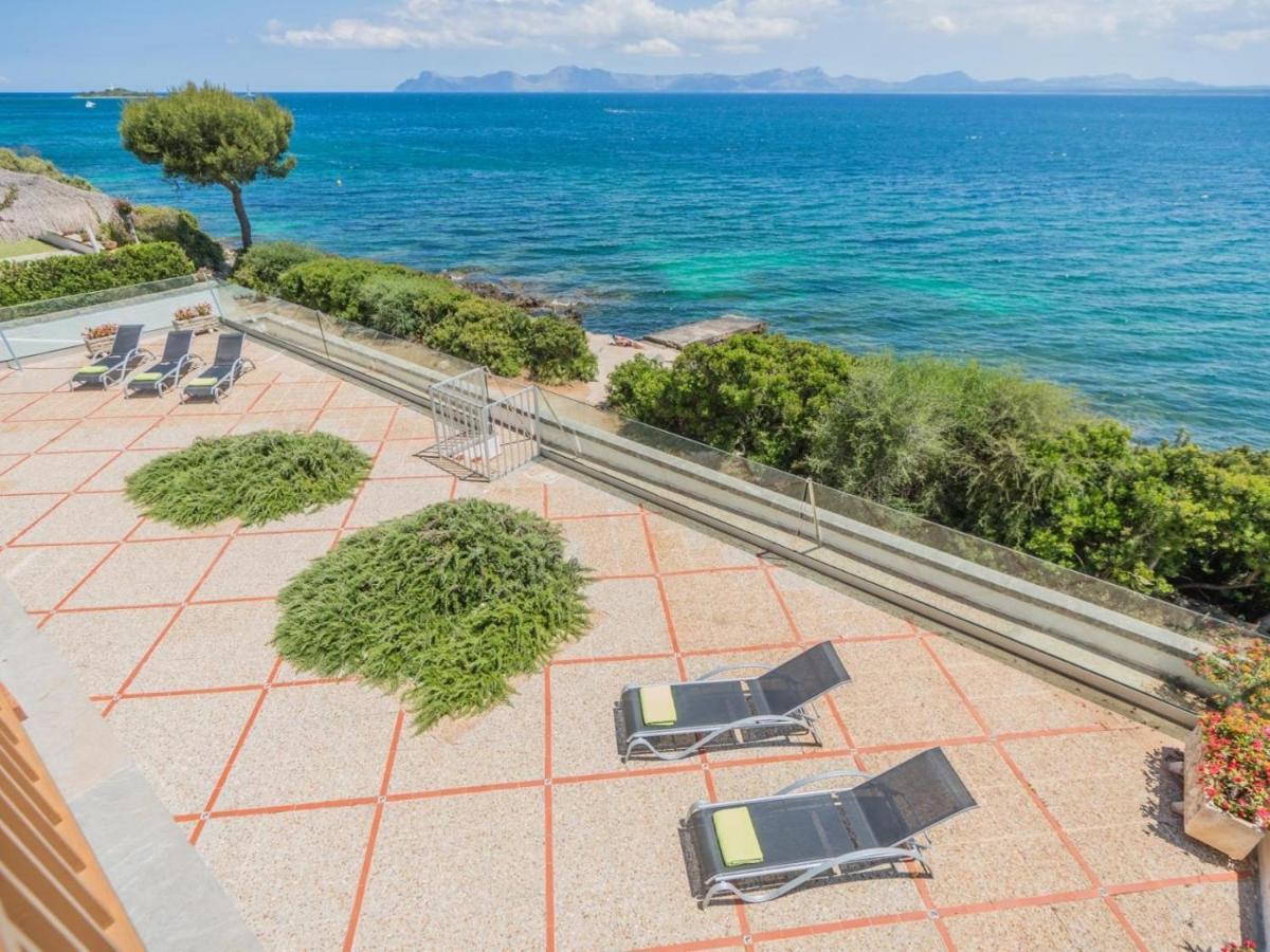 Torrens Villa