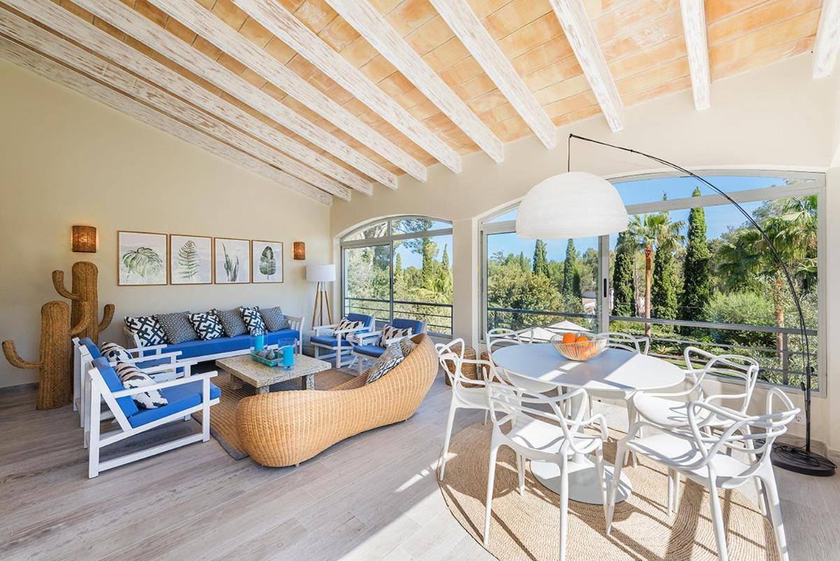 Longa Villa Pollensa