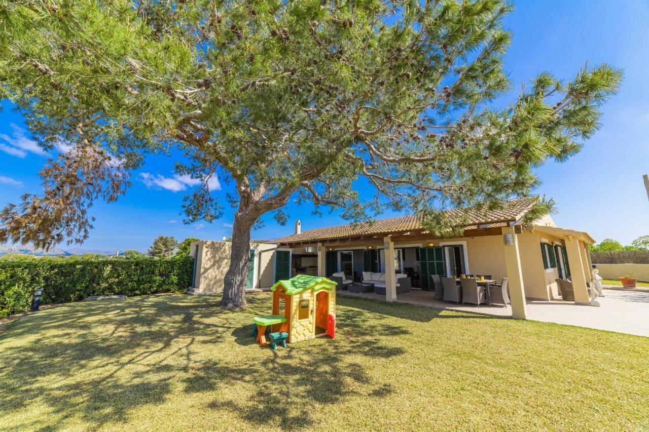 Villa Ambient / Sa Finqueta *