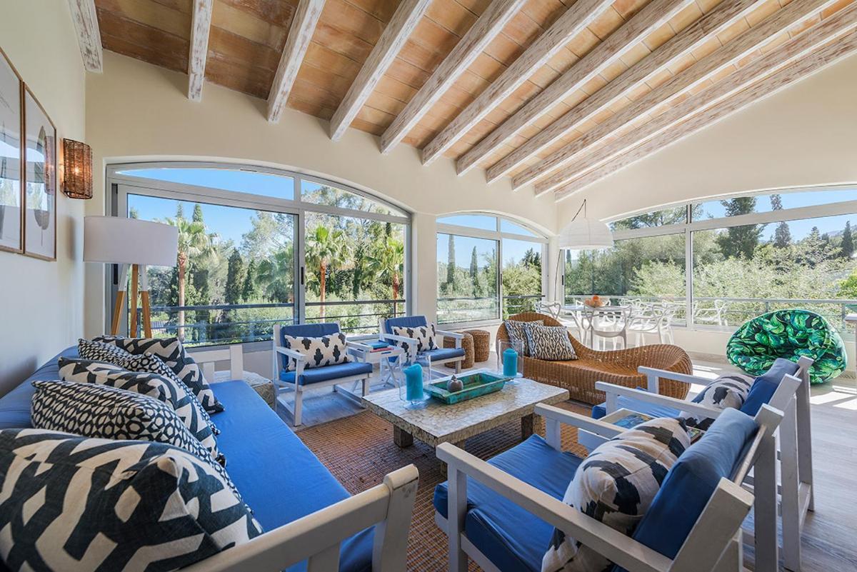 Villa Longa *