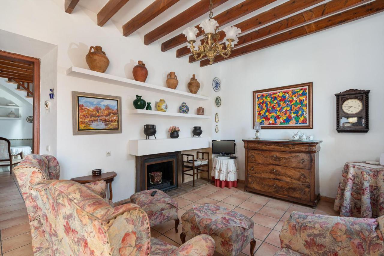 Los Abilios Villa *
