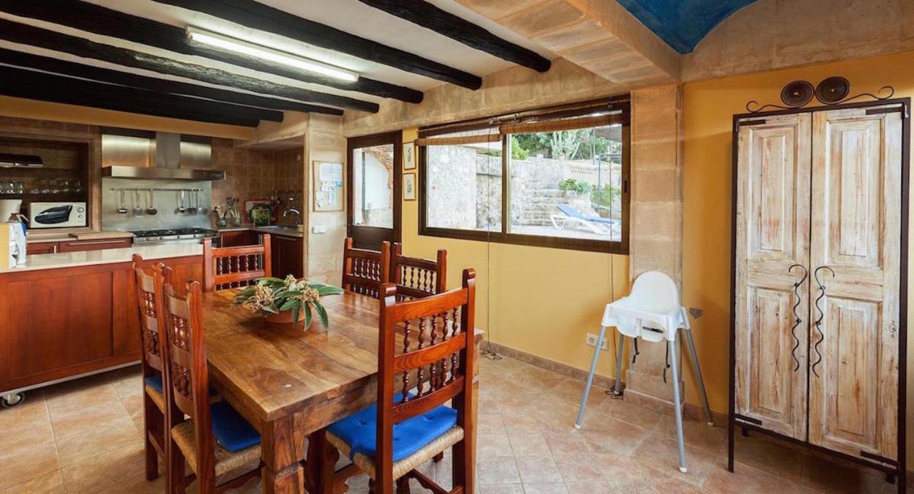 Villa Pou Dels Escarabats *